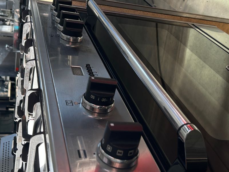 Газовая плита Bertazzoni5 конфорок б/у 2116 фото