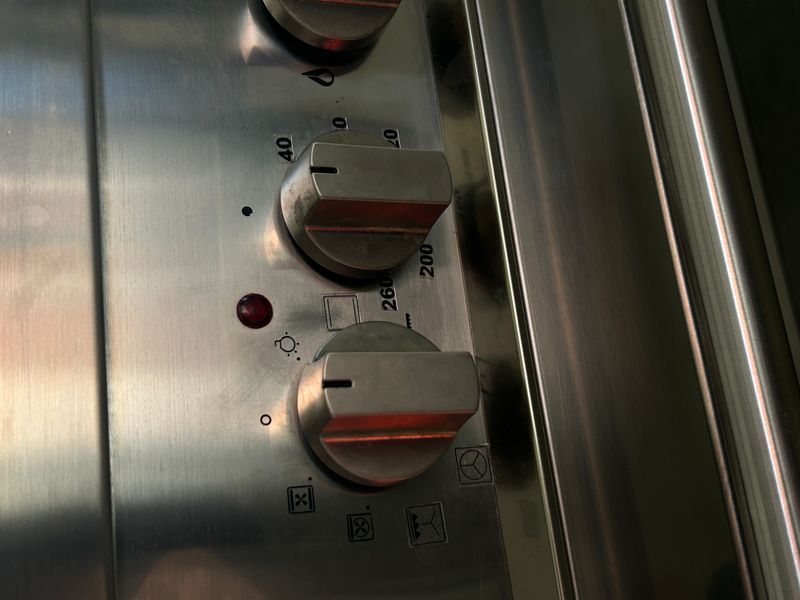 Газова плита M-System 6 конфорок 2139 фото