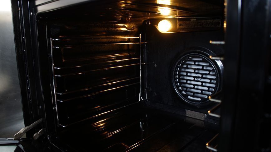 Піч конвекційна Smeg 2020 фото