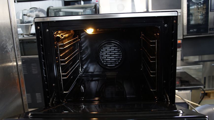 Піч конвекційна Smeg 2020 фото