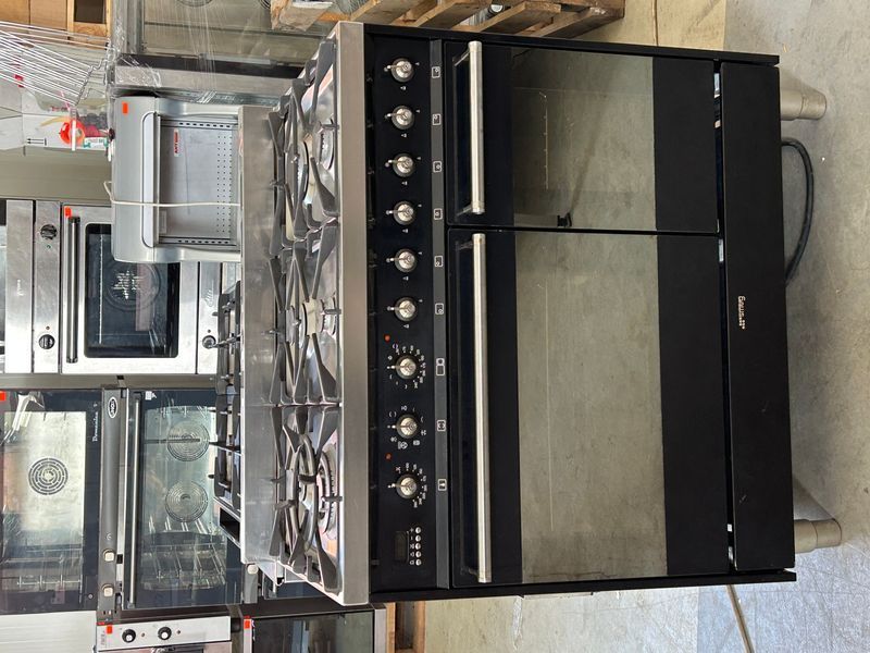Газова плита Smeg 6 конфорок 2155 фото