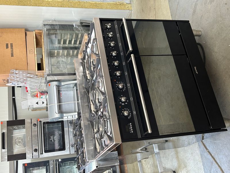 Газова плита Smeg 6 конфорок 2155 фото