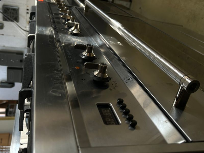 Газовая плита Smeg 6 конфорок б/у 2156 фото
